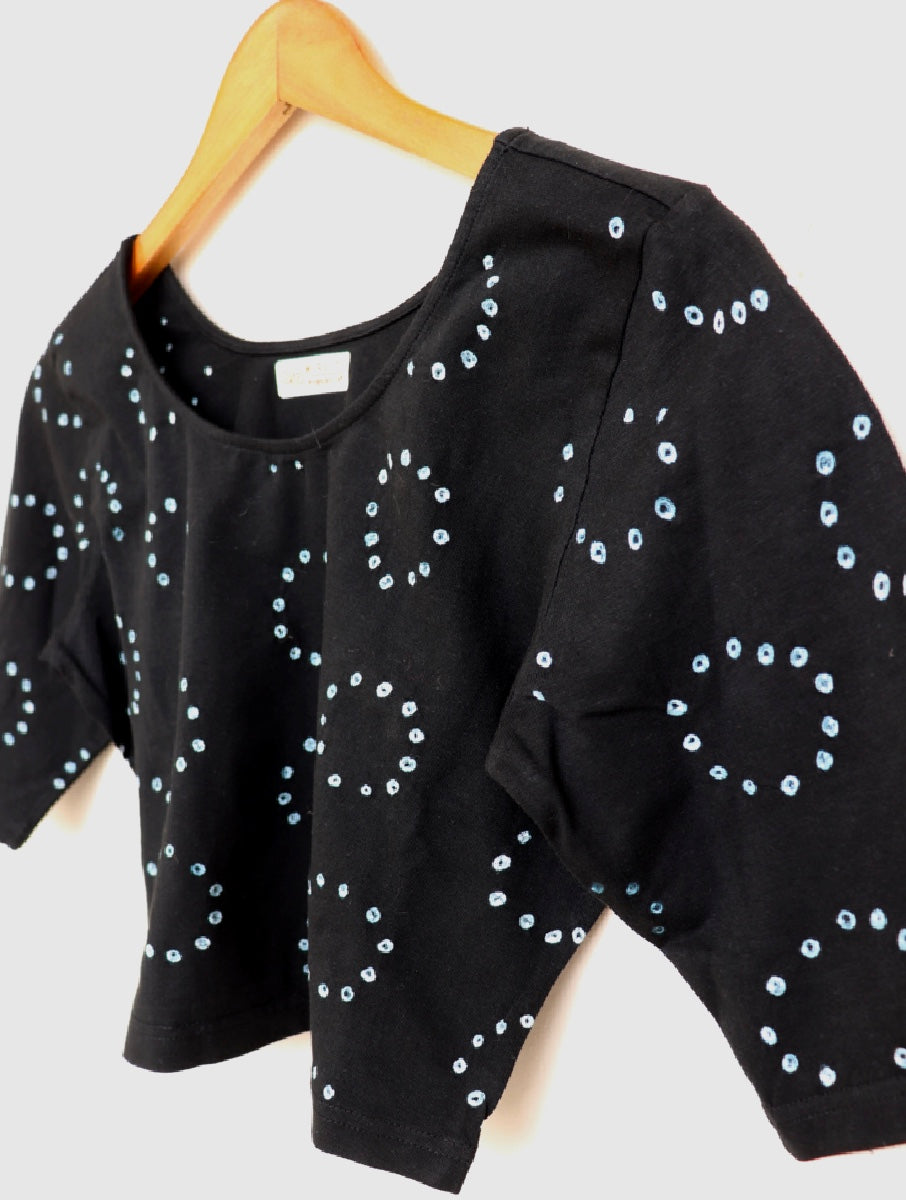 Black Chakri Bandhej Half Sleeve Stretchable Blouse/Crop Top