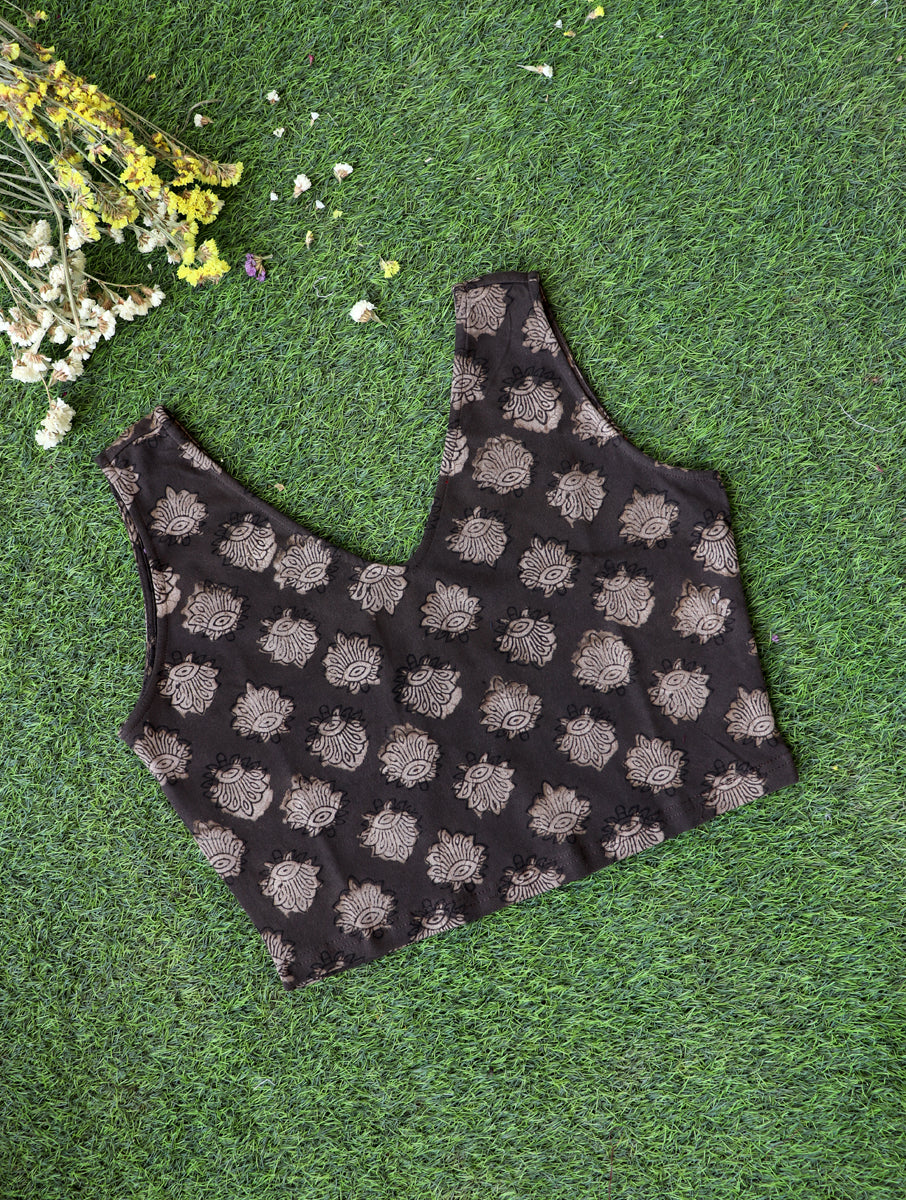 Brownish Boota Dabu Printed Stretchable Blouse/Crop Top