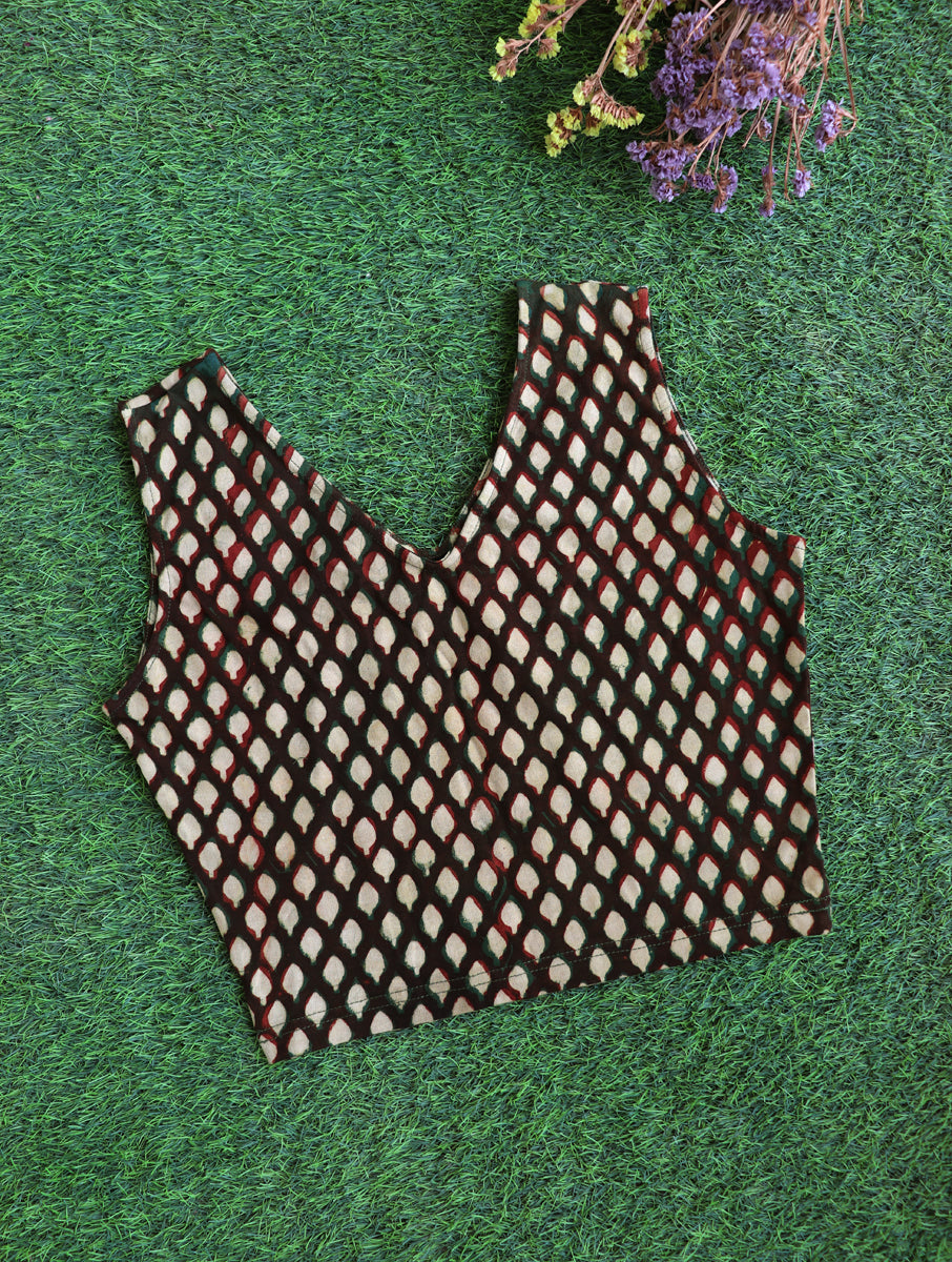 Maroon Boota Dabu Printed Stretchable Blouse/Crop Top