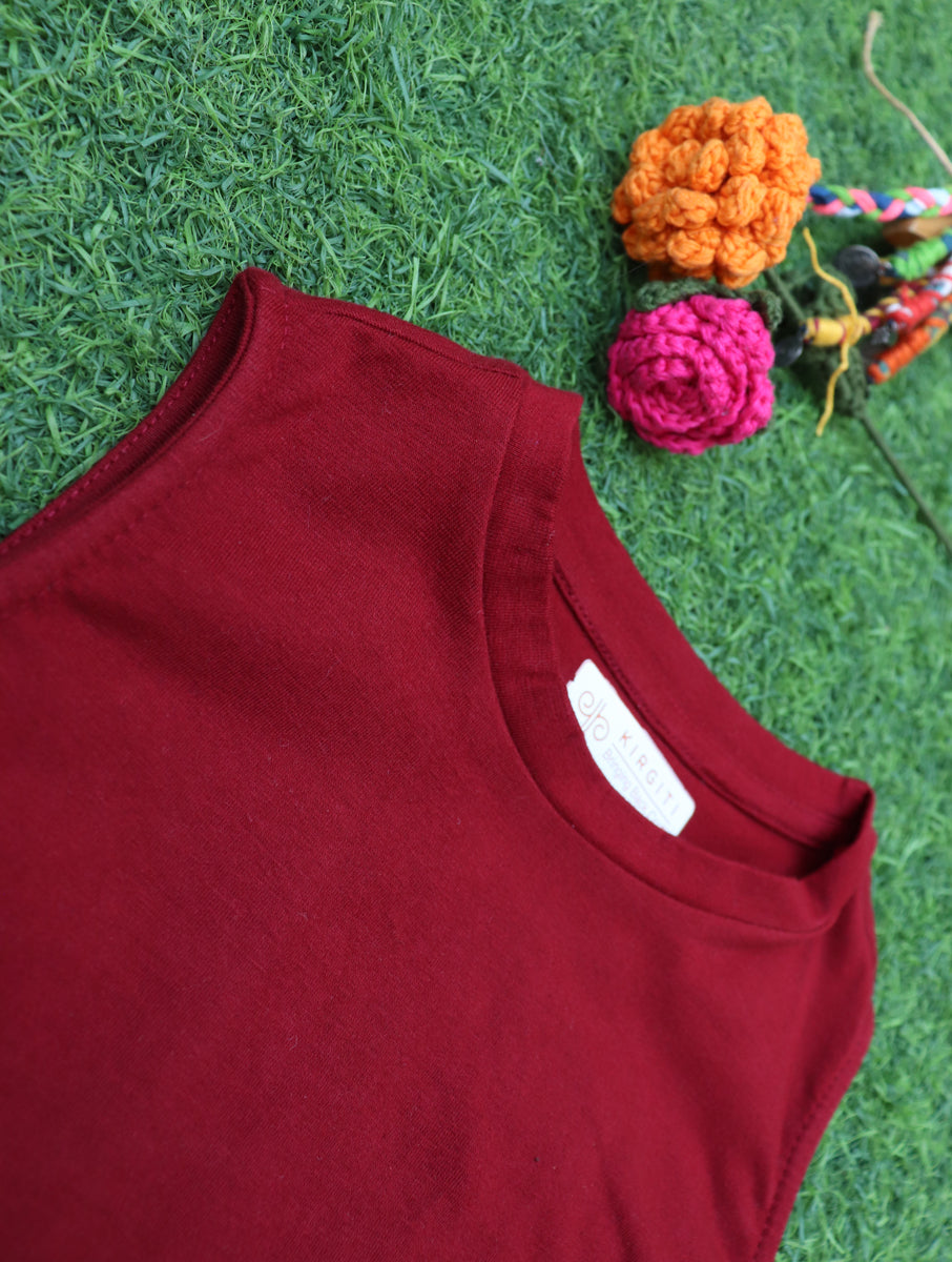 Maroon Solid Stretchable Blouse/Crop Top