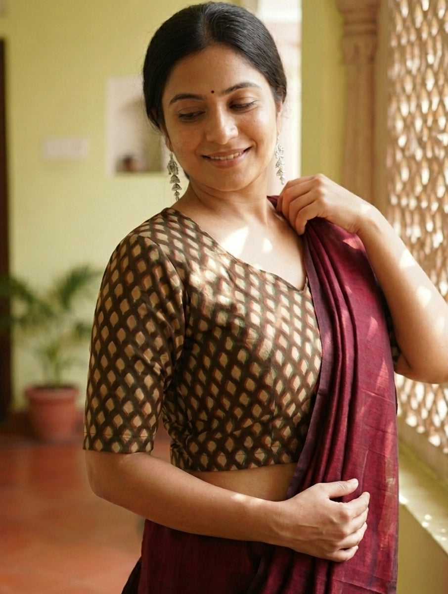 Maroon Boota Dabu Printed Stretchable Blouse/Crop Top