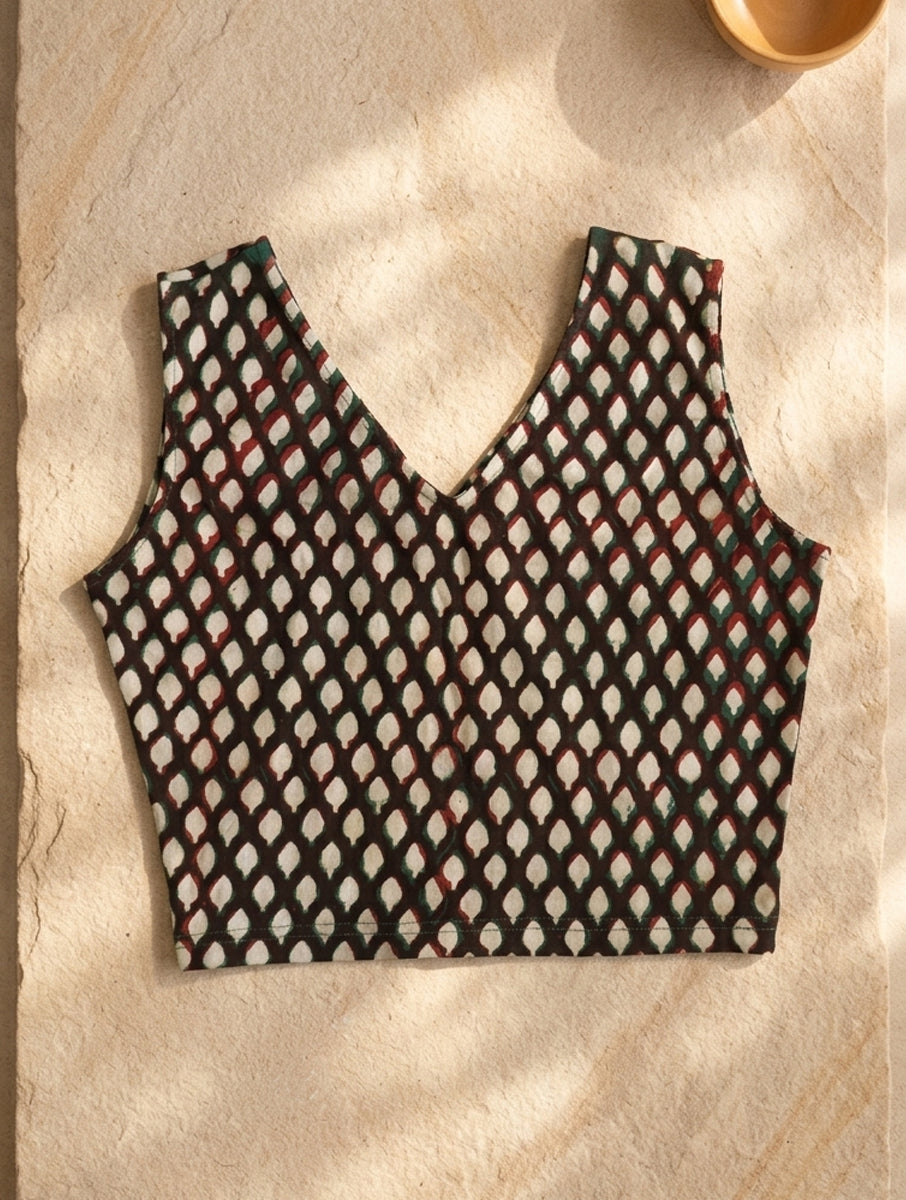 Maroon Boota Dabu Printed Stretchable Blouse/Crop Top