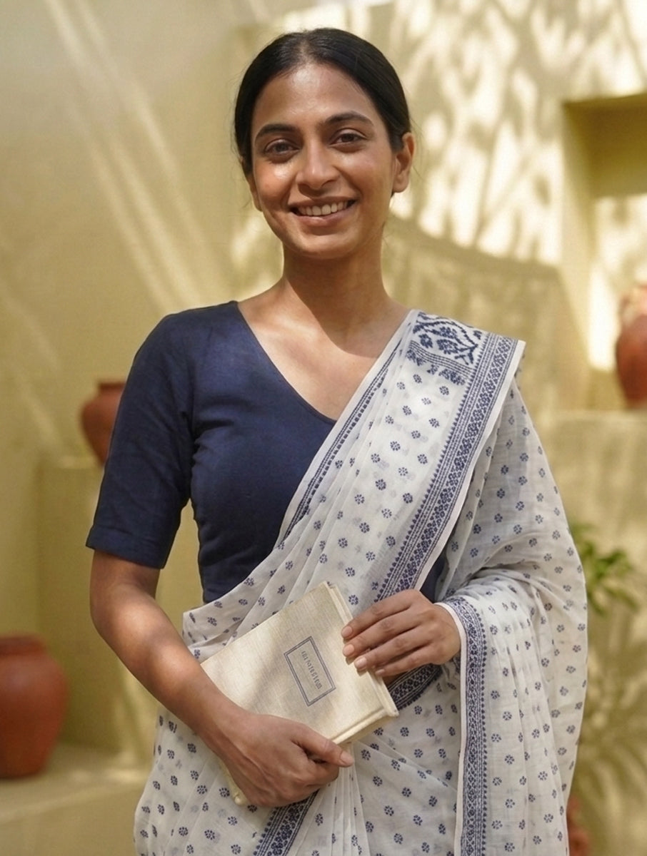 Navy Blue Solid Stretchable Blouse/Crop Top